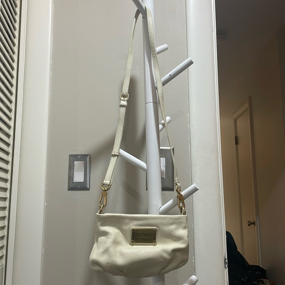 Marc Jocobs small white cream with gold hardware crossbody